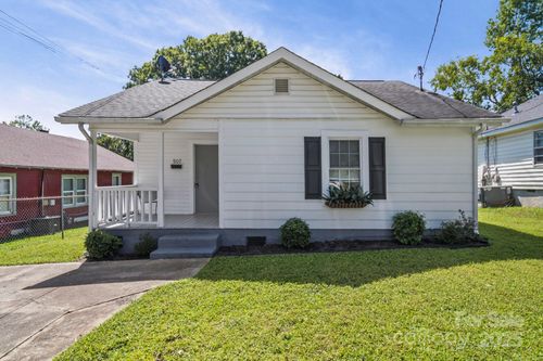 507 E Maple Ave, Gastonia, NC, 28054-4471 | Card Image