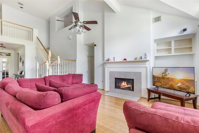 25603 Myrtle Spgs, House other with 4 bedrooms, 3 bathrooms and 2 parking in Spring TX | Image 9
