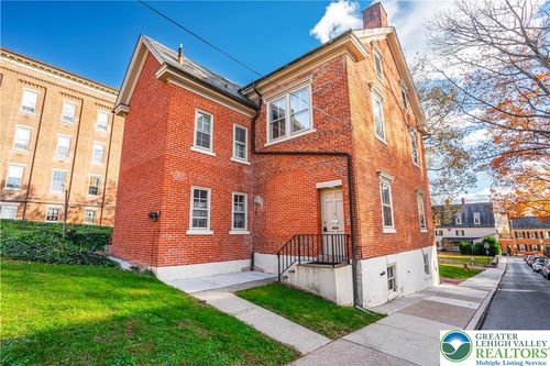 2-426 Heckewelder Pl, BETHLEHEM, PA, 18018-5807 | Card Image