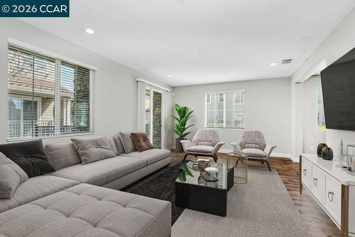 232 Caterina Way, Hayward, CA, 94545-3460 | Card Image