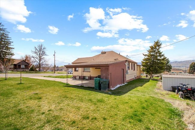 Back of property with a patio and a yard | Image 20