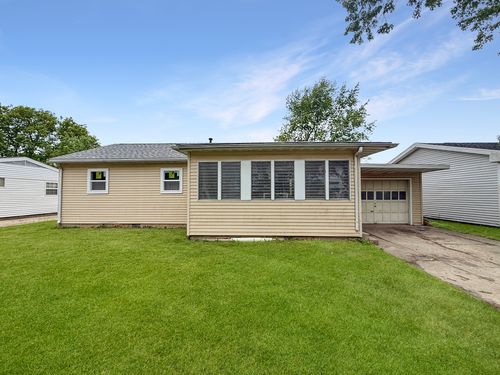 1305 Harper Dr, Rantoul, IL, 61866-3311 | Card Image