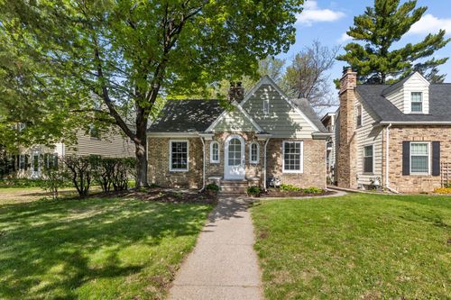 4848 Bloomington Ave, Minneapolis, MN, 55417-1136 | Card Image