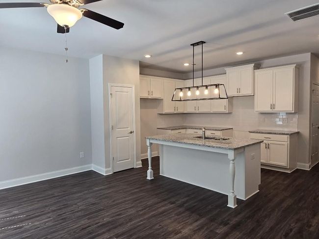 50 - 6104 Ripple Way, Townhouse with 3 bedrooms, 3 bathrooms and 2 parking in South Fulton GA | Image 4