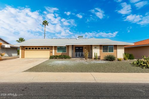 10446 W Meade Dr, Sun City, AZ, 85351-1835 | Card Image