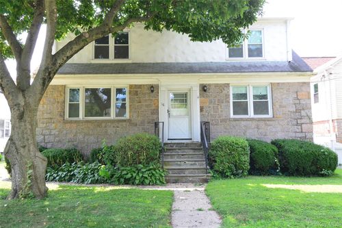 16 Yonkers Ave, Eastchester, NY, 10707-3910 | Card Image