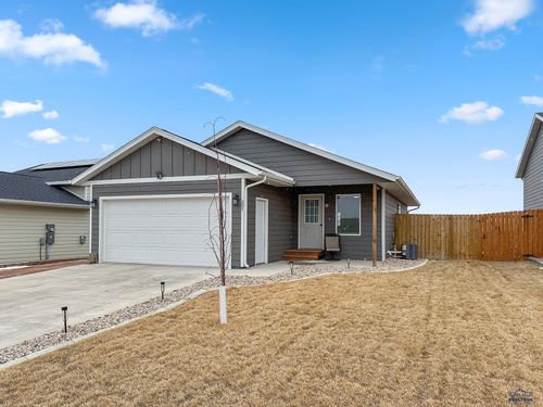 207 Diamond Ridge Blvd, Rapid City, SD, 57703-6982 | Card Image