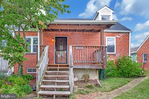 102 Kent Rd, GLEN BURNIE, MD, 21060-6843 | Card Image