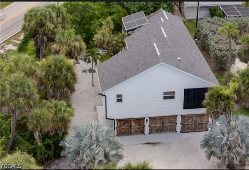 9214 Kincaid Ct, SANIBEL, FL, 33957-3006 | Card Image