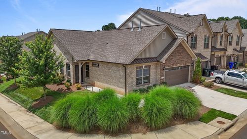 801 Socata Ln, Mebane, NC, 27302-9989 | Card Image