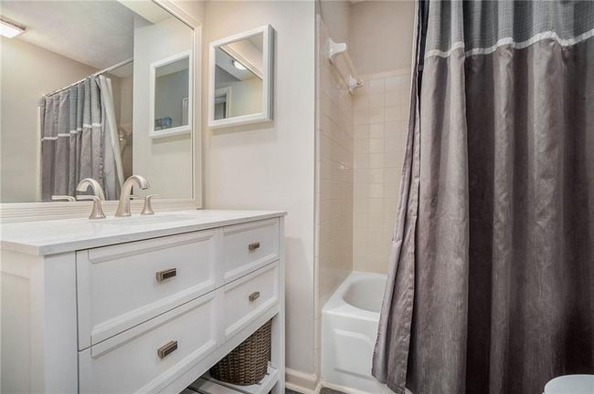 802 Cedar Chase Cir Ne, Townhouse with 2 bedrooms, 3 bathrooms and 2 parking in Atlanta GA | Image 21