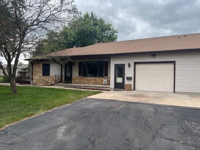 Lincoln St, Waupun, WI 53963