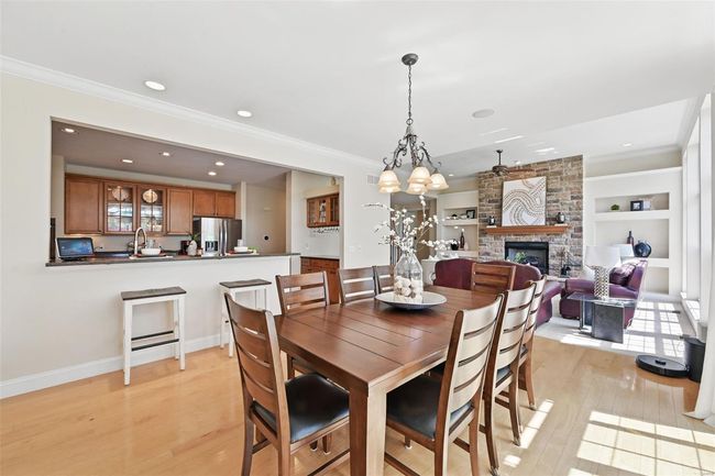 304 Magnolia Valley Dr, House other with 6 bedrooms, 5 bathrooms and 3 parking in O Fallon MO | Image 15