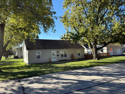 126 Kerr St, Sycamore, IL, 60178-2508 | Card Image