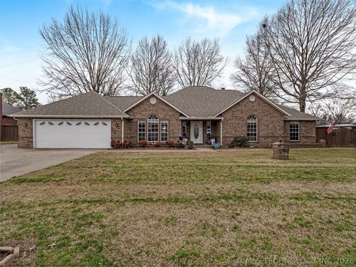 2803 Haskell Blvd, Muskogee, OK, 74403-3922 | Card Image