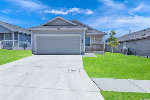 430 Sarah Way, Marion, TX, 78124-0190 | Card Image