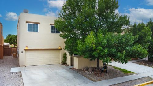 32 Sunset Canyon Ln, Santa Fe, NM, 87508-1454 | Card Image