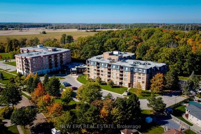 102 - 8111 Forest Glen Dr, Condo with 2 bedrooms, 2 bathrooms and 2 parking in Niagara Falls ON | Image 2