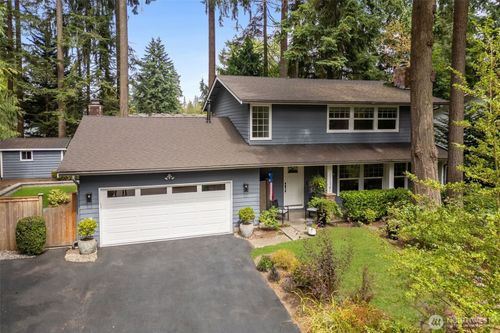 5701 152nd St Sw, Edmonds, WA, 98026-4235 | Card Image