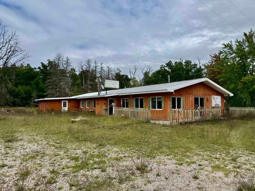 12630 M 115, Marion, MI, 49665-8385 | Card Image