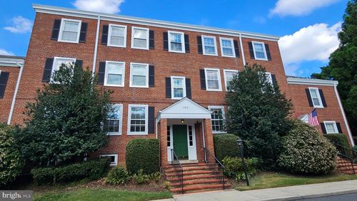 c2-2919 S Buchanan St, ARLINGTON, VA, 22206-1541 | Card Image