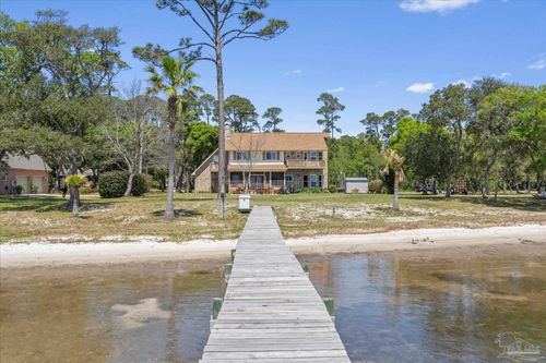 4845 Soundside Dr, Gulf Breeze, FL, 32563-8917 | Card Image