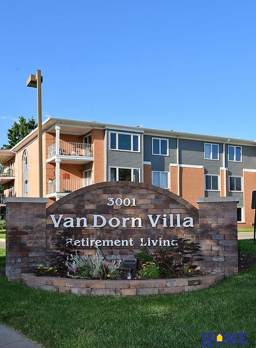 2206-3001 S 51st Street Ct, Lincoln, NE, 68506-3488 | Card Image