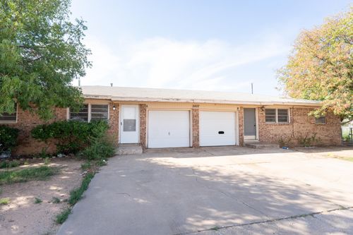 5607 43rd St, Lubbock, TX, 79414-1271 | Card Image