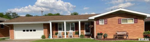 108 College Blvd, Carmi, IL, 62821-1508 | Card Image