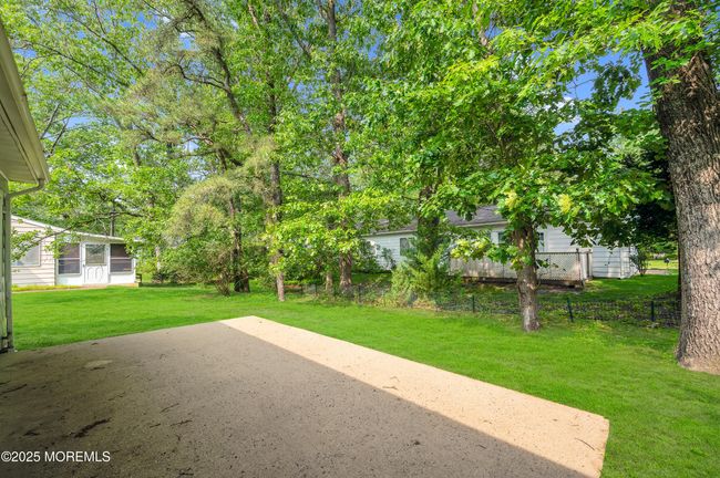 B - 5 Oregon Dr, Home with 2 bedrooms, 1 bathrooms and null parking in Whiting NJ | Image 8