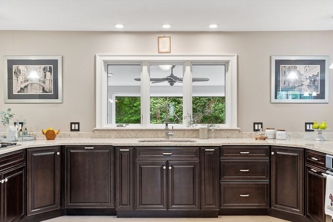 3 Russell Rd, House other with 4 bedrooms, 6 bathrooms and 5 parking in Lynnfield MA | Image 12