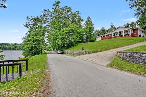 121 Baylors Rd, Nicholson, PA, 18446-7400 | Card Image