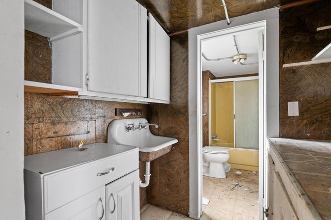 118 W Gandy St, Home with 0 bedrooms, 0 bathrooms and null parking in Denison TX | Image 33