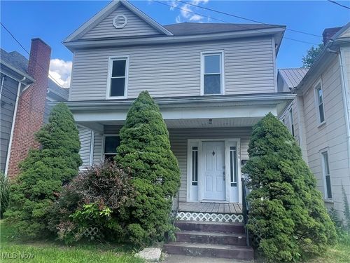 1806 Covert St, Parkersburg, WV, 26101-3345 | Card Image