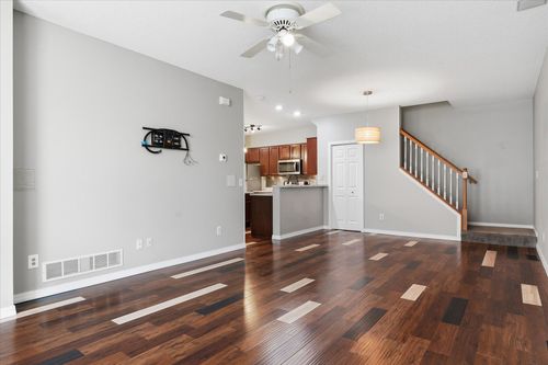 18902 96th Pl N, Maple Grove, MN, 55311-1225 | Card Image