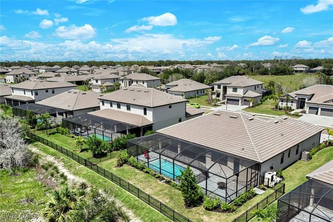 11030 Pebble Springs Run, House other with 3 bedrooms, 3 bathrooms and null parking in Fort Myers FL | Image 40