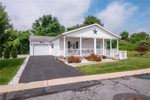 870 Biltmore Ave, Forks Twp, PA, 18040-7449 | Card Image