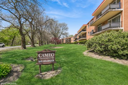 apt-34c-940 Holbrook Rd, Homewood, IL, 60430-4532 | Card Image