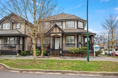 7349 194 St, Surrey, BC, V4N5Y1 | Card Image