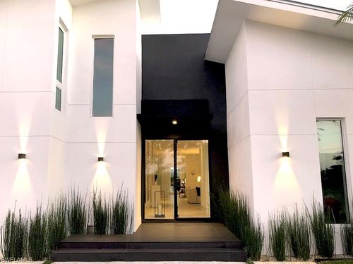 1218 14th Ave, NAPLES, FL, 34102-5250 | Card Image