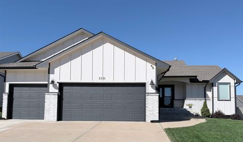 2311 S Chateau St, Wichita, KS, 67207-7600 | Card Image