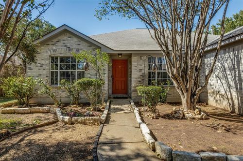 1913 Woodland Dr, Cedar Park, TX, 78613-6737 | Card Image