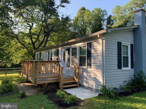 5317 Apple Blossom Ln, JEFFERSONTON, VA, 22724-2173 | Card Image