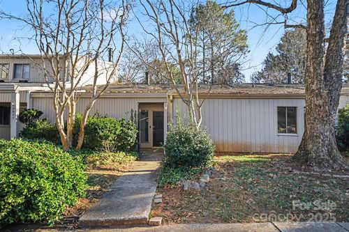 7913 Horse Chestnut Ln, Charlotte, NC, 28277-9811 | Card Image