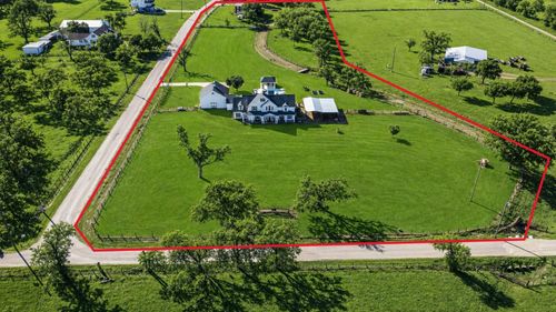3103 Brundrett Rd, Wallis, TX, 77485-7007 | Card Image