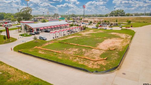 8407 Military Dr., Tyler, TX, 75706 | Card Image