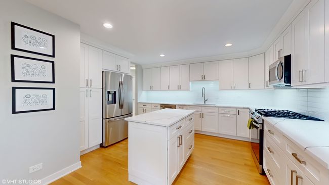 14352 Crystal Tree Dr, Townhouse with 3 bedrooms, 4 bathrooms and 2 parking in Orland Park IL | Image 8