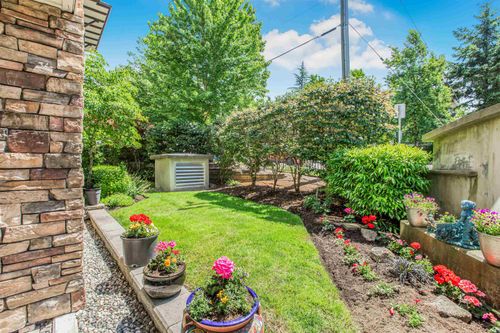 105-15195 36 Ave, Surrey, BC, V3Z4R3 | Card Image