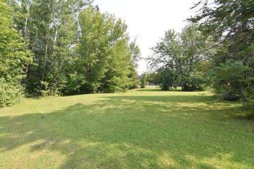 4th 4th St Ne, Baudette, MN, 56623 | Card Image
