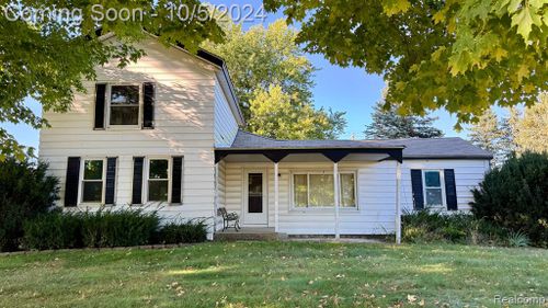 8075 Almont Road, Almont Twp, MI, 48003 | Card Image